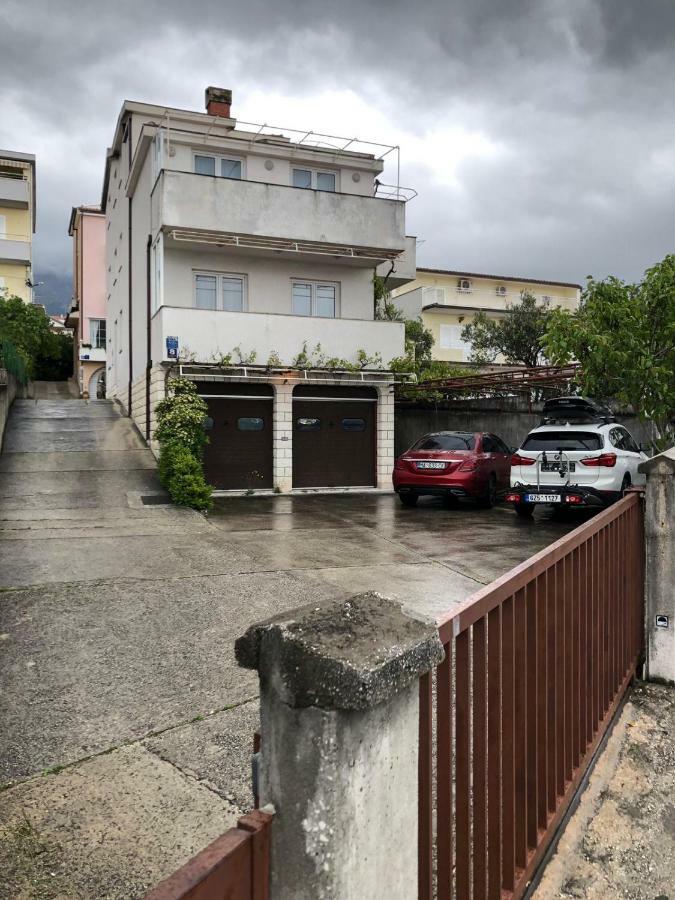 Apartments With Private Parking Baška Voda エクステリア 写真